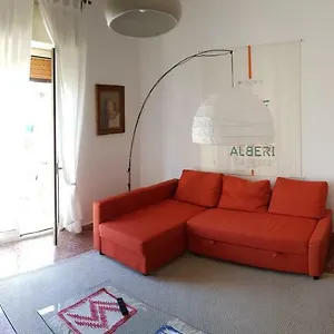  Appartamento Arricrìati Vicino Lungomare Italia